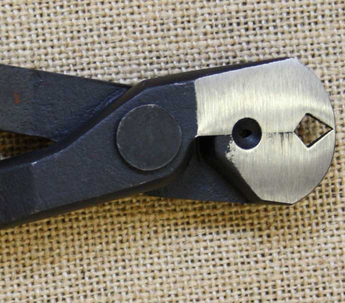 Tenaglia Maniscalco Leva chiodi Ariex_2